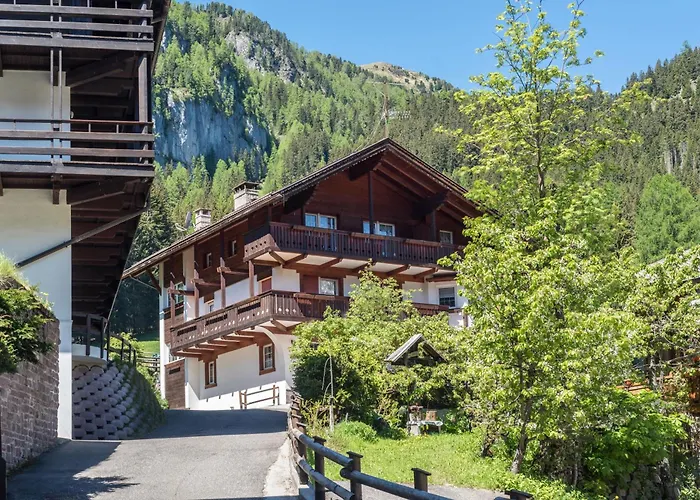 Casa Lorenz 2 Canazei